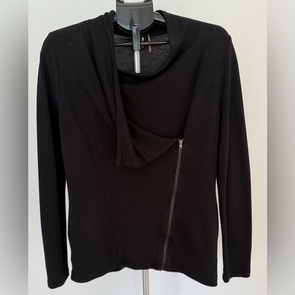 Bordeaux Sweaters - H by Bordeaux Black Drape Front Zip Jacket | Size Small | Modern & Chic Layer